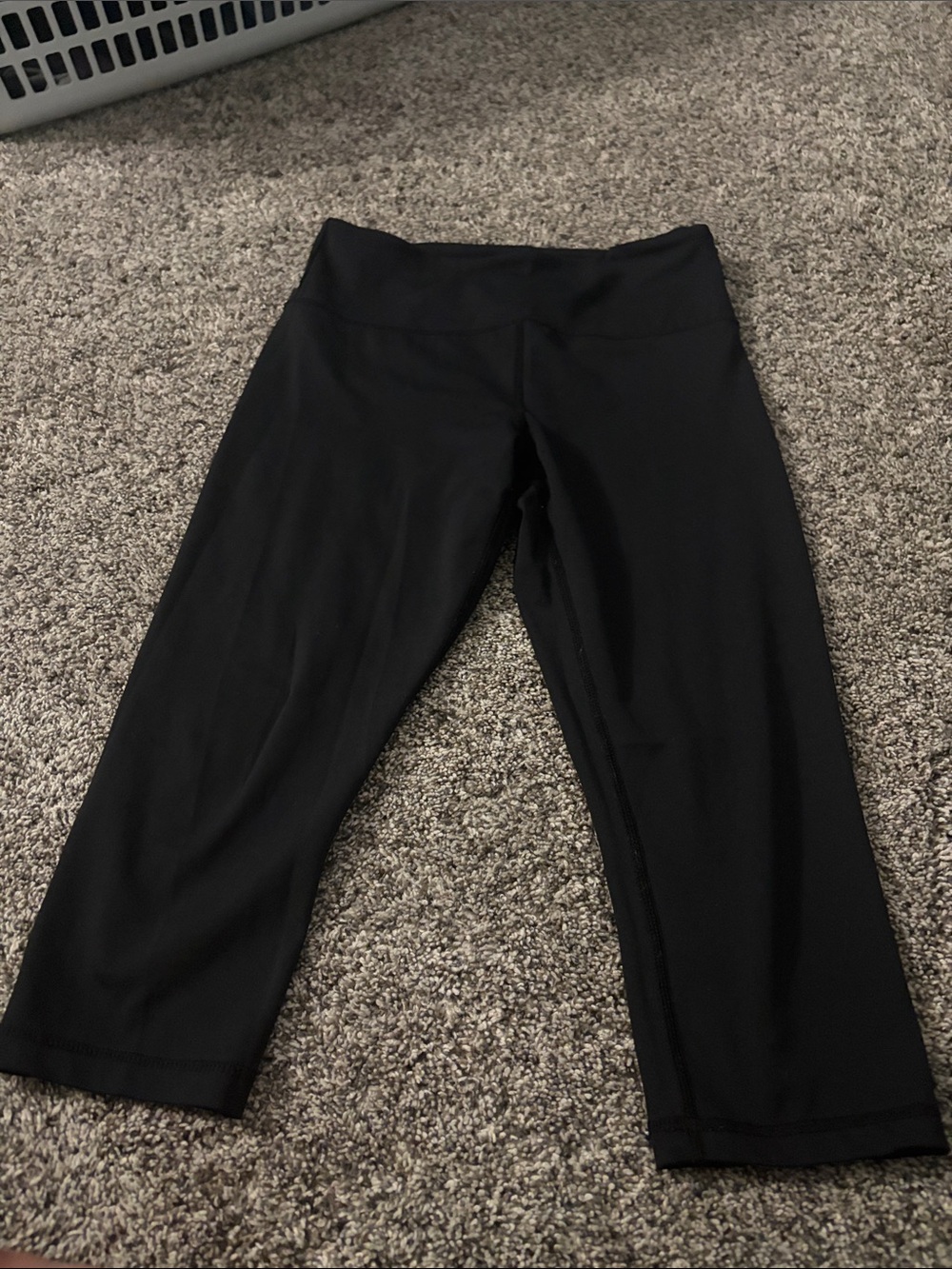Black Cropped Performance Leggings for Women